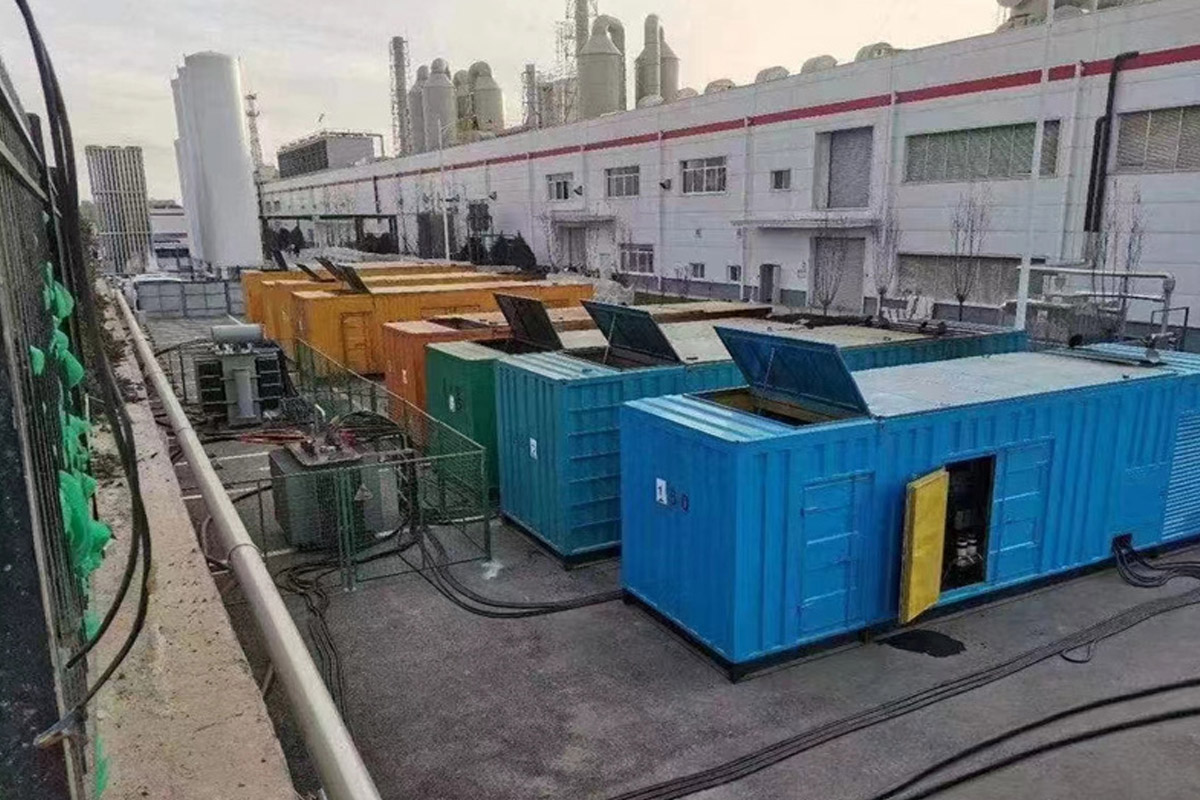 咸安发电机租赁施工现场